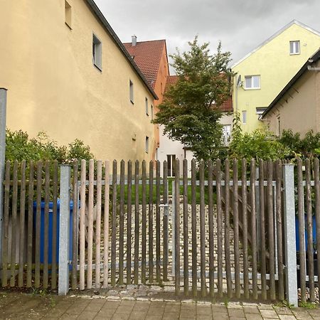Voh Super Exklusives Loft, Zentral, Smart-Tv, Parkplatz Apartment Vohenstrauss Exterior photo