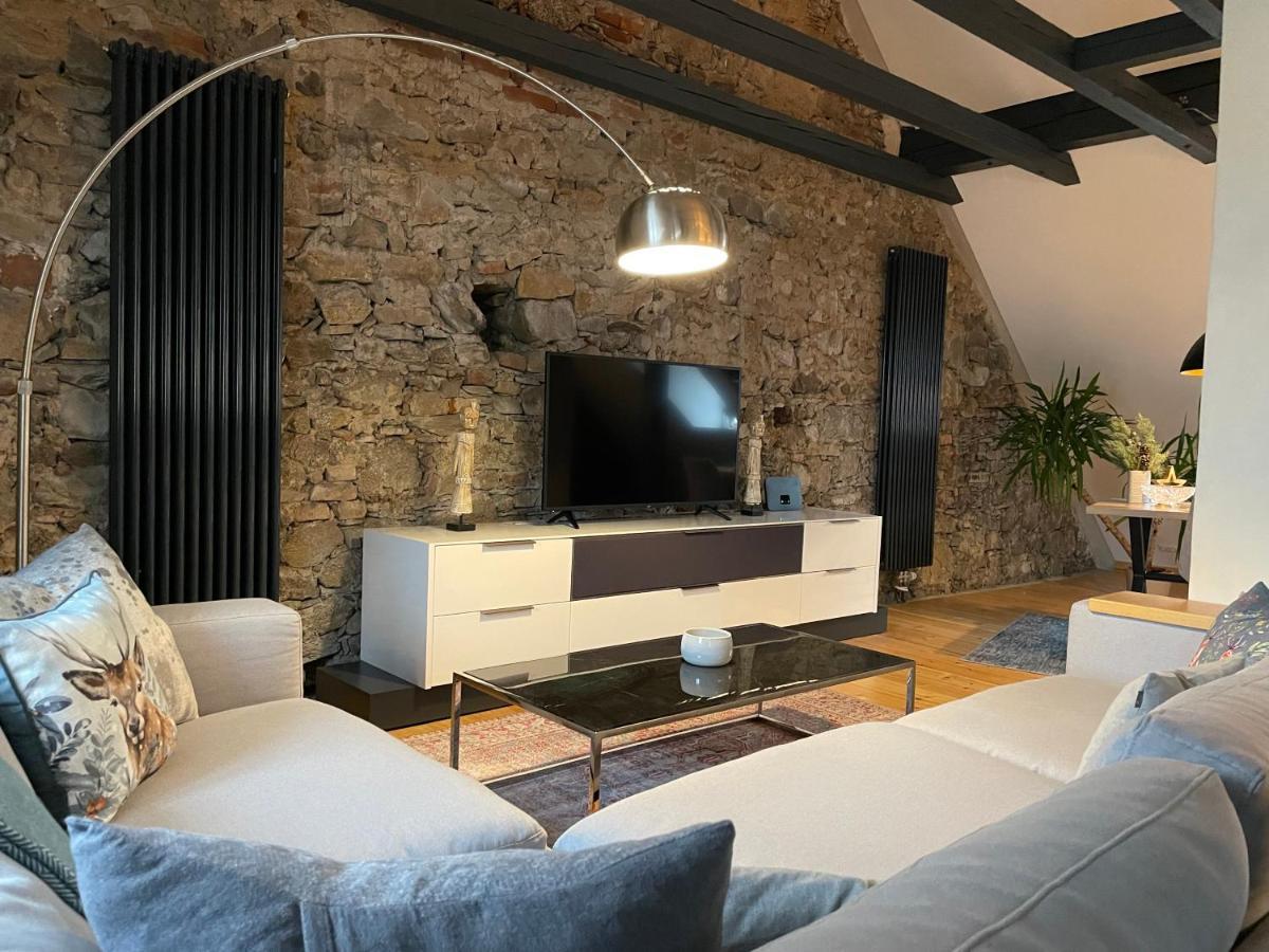 Voh Super Exklusives Loft, Zentral, Smart-Tv, Parkplatz Apartment Vohenstrauss Exterior photo