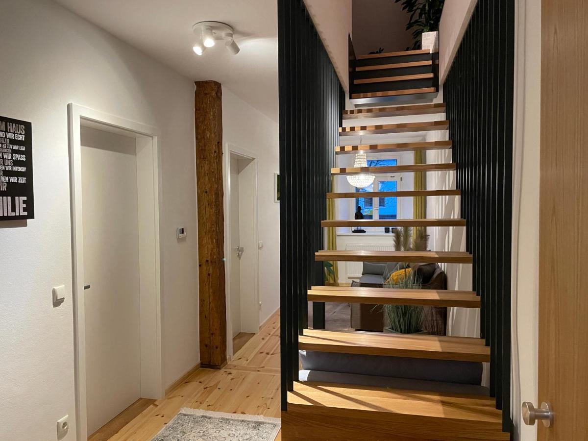 Voh Super Exklusives Loft, Zentral, Smart-Tv, Parkplatz Apartment Vohenstrauss Exterior photo