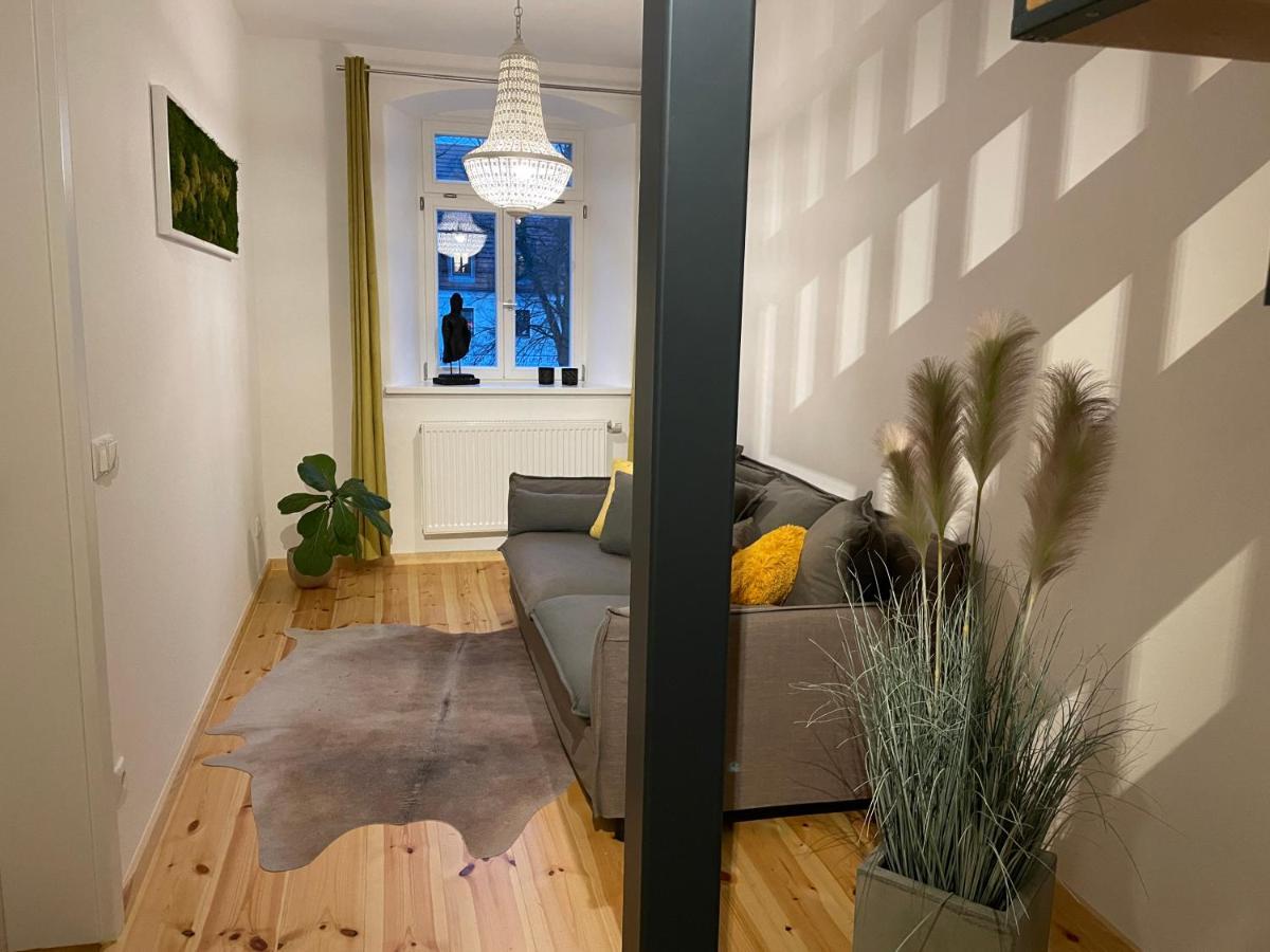 Voh Super Exklusives Loft, Zentral, Smart-Tv, Parkplatz Apartment Vohenstrauss Exterior photo