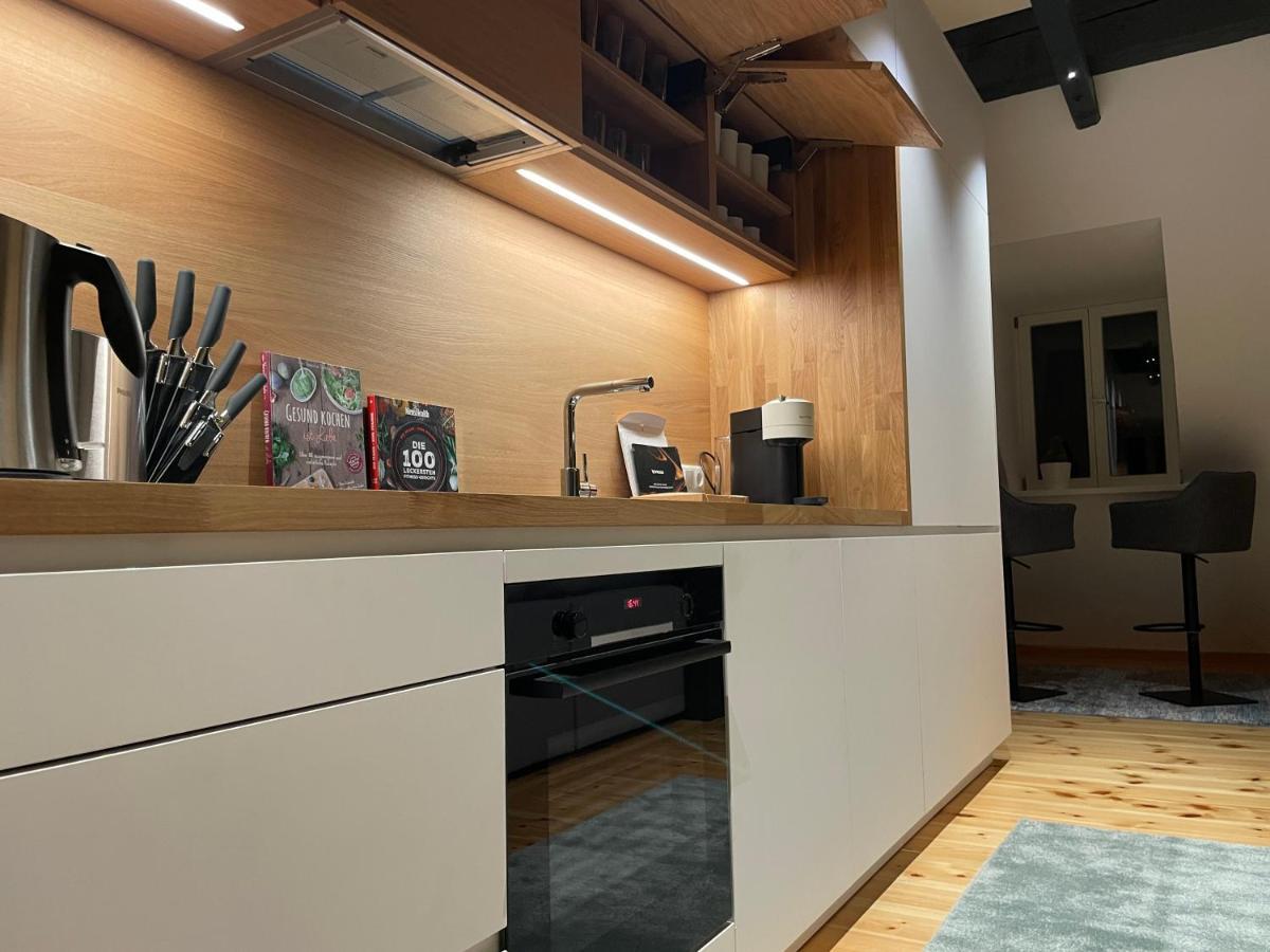Voh Super Exklusives Loft, Zentral, Smart-Tv, Parkplatz Apartment Vohenstrauss Exterior photo