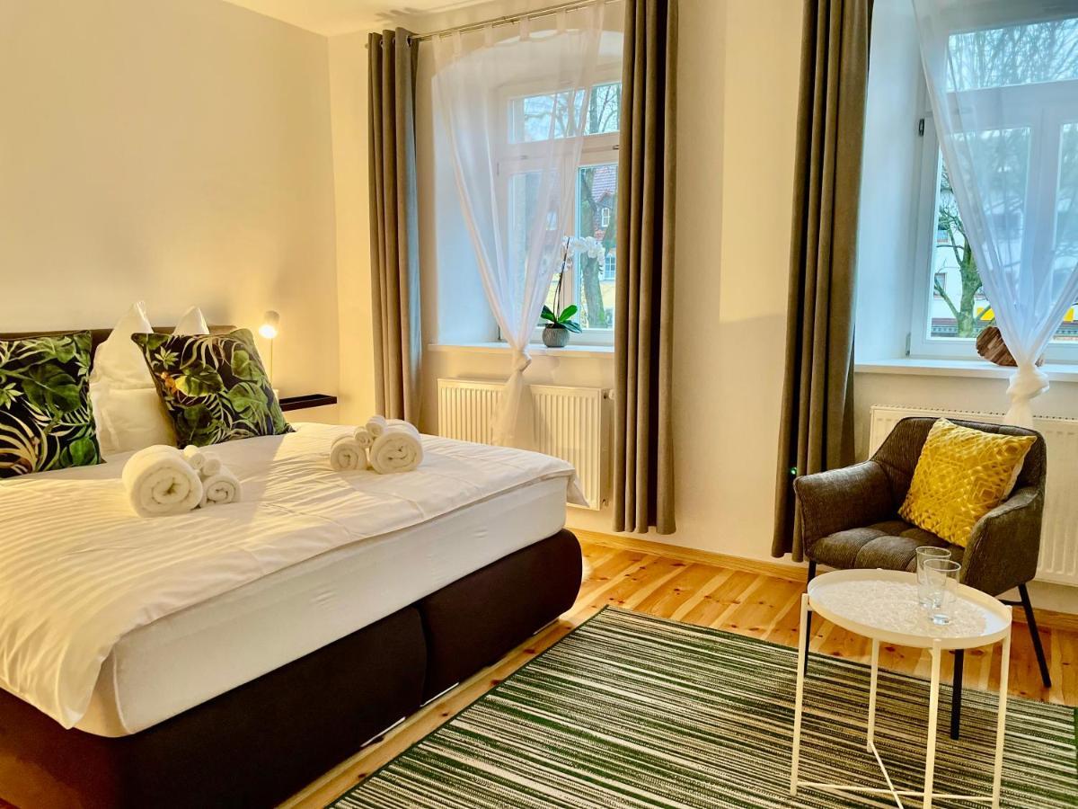 Voh Super Exklusives Loft, Zentral, Smart-Tv, Parkplatz Apartment Vohenstrauss Exterior photo