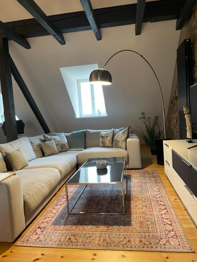 Voh Super Exklusives Loft, Zentral, Smart-Tv, Parkplatz Apartment Vohenstrauss Exterior photo